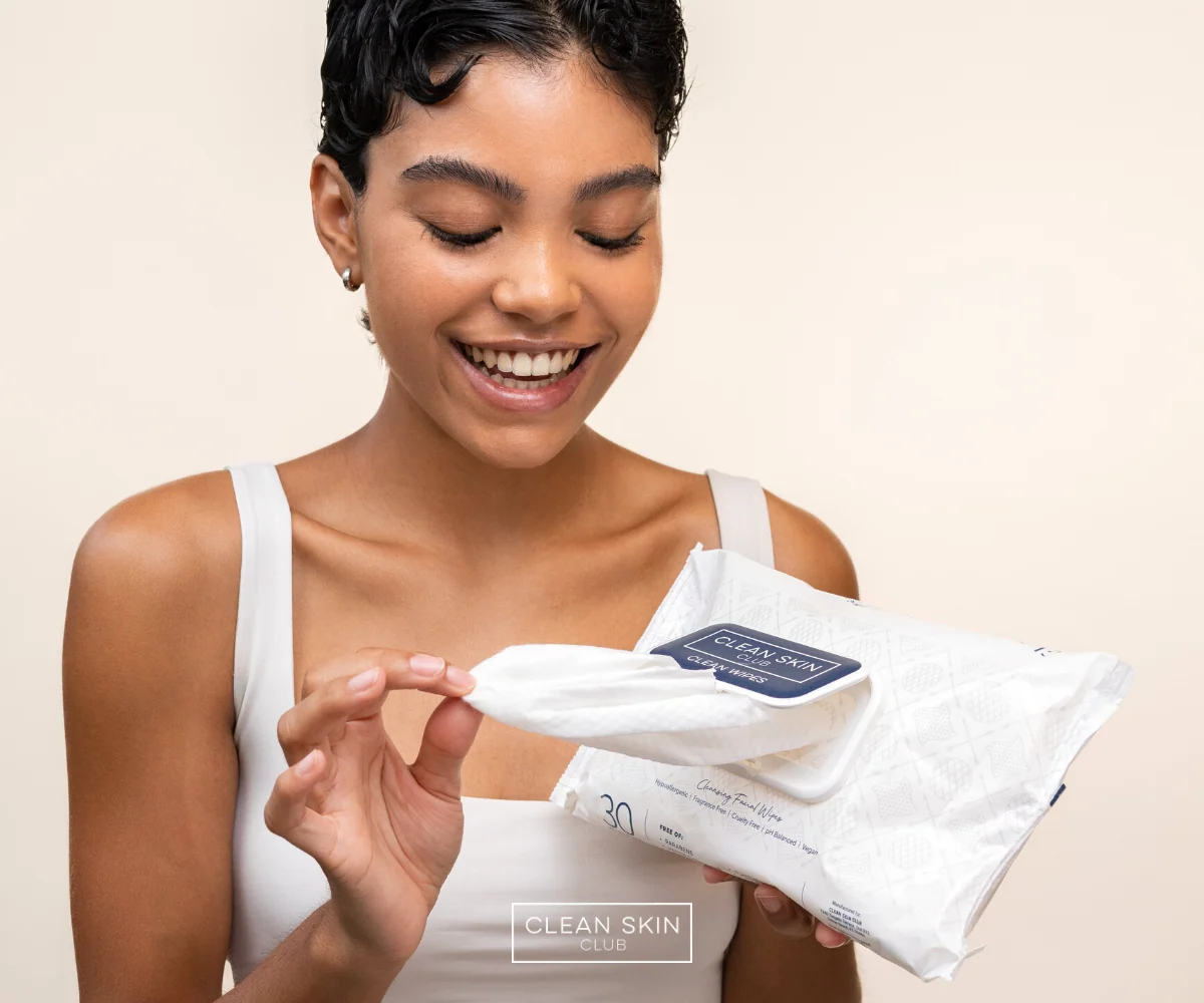 Clean Skin Club Clean Wipes - Image 5