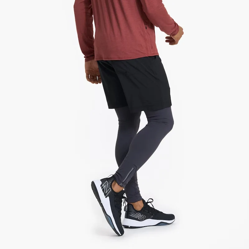 Vuori Limitless Compression Tight - Image 4