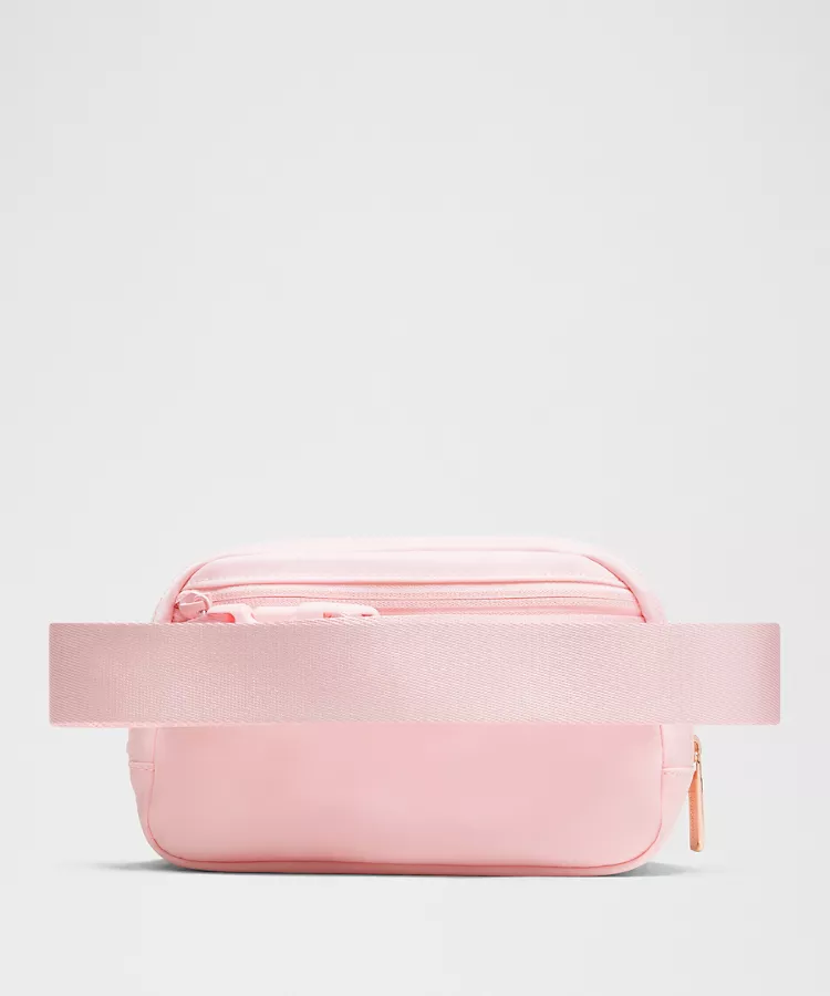 Lululemon Everywhere Belt Bag Su Nylon - Image 2