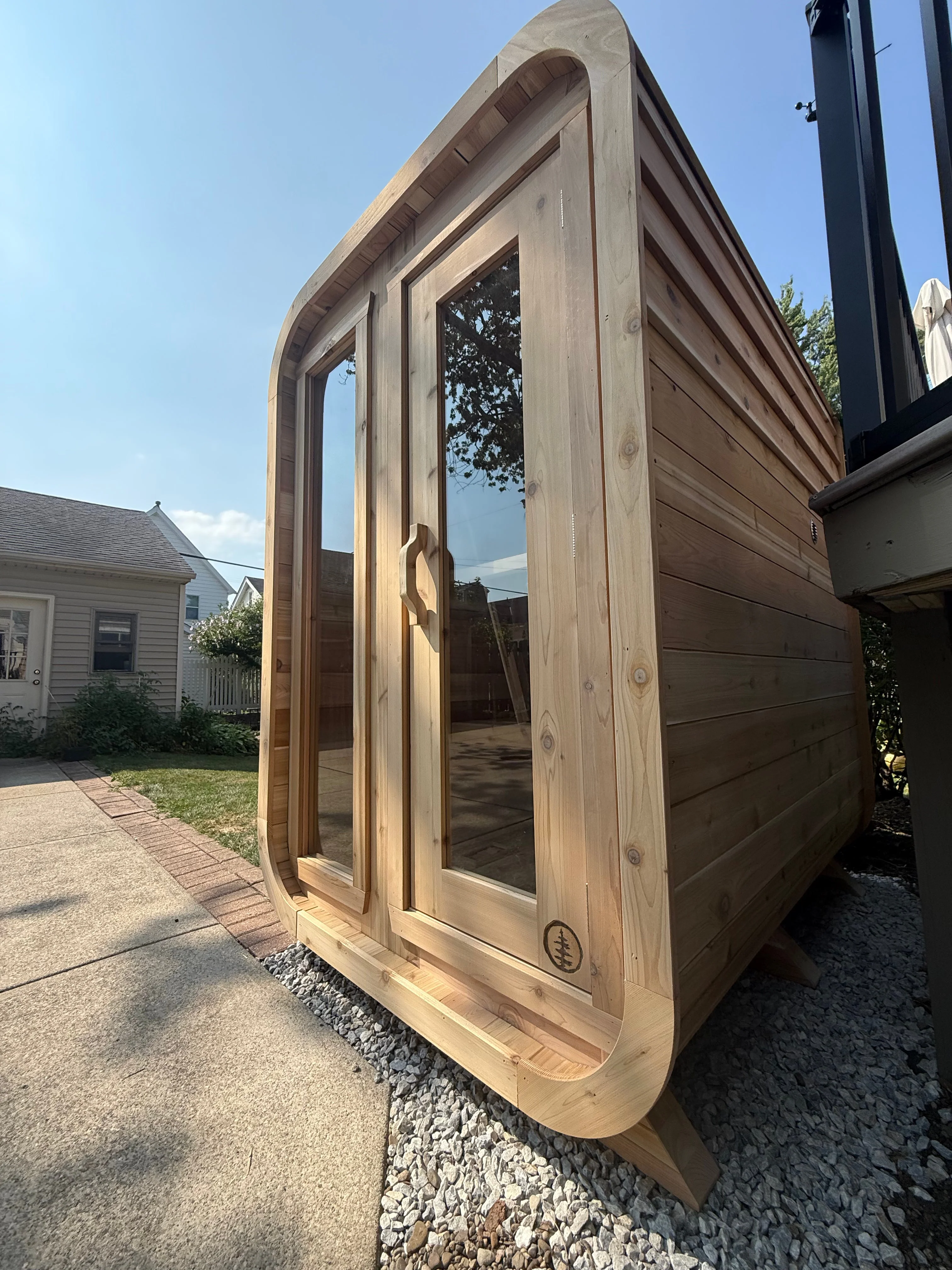 The Charlie Cabin Sauna - Image 9
