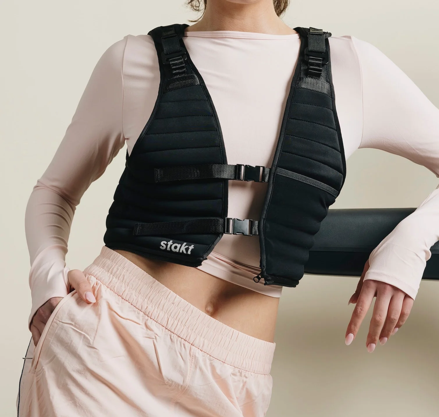 The Stakt Adjustable Weighted Vest - Image 2