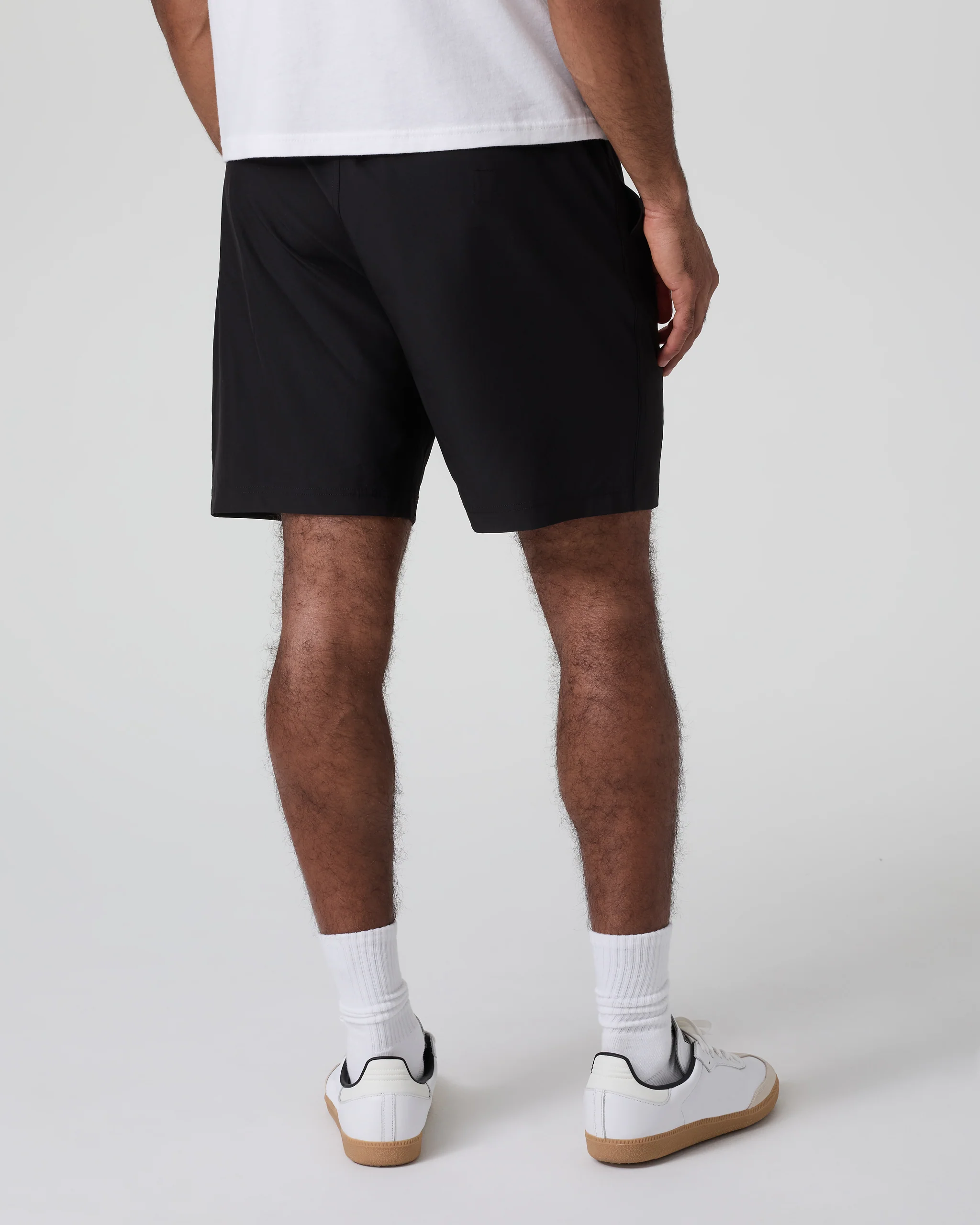 Vuori Banks Session Short 7" - Unlined - Image 2