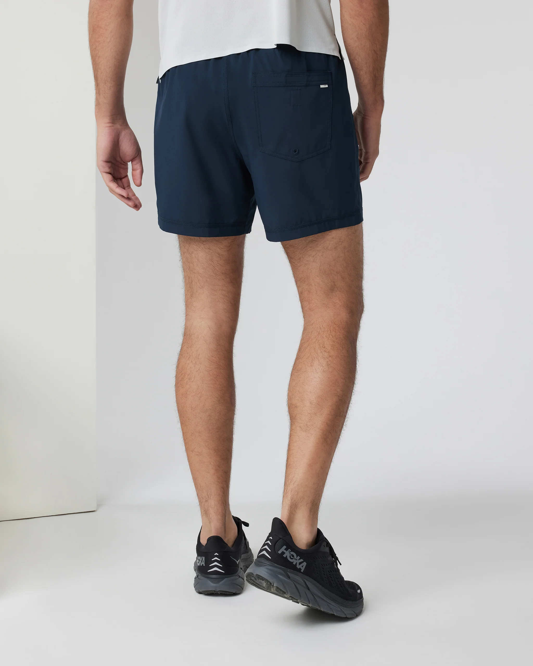 Vuori Kore Short 5" - Lined - Image 3