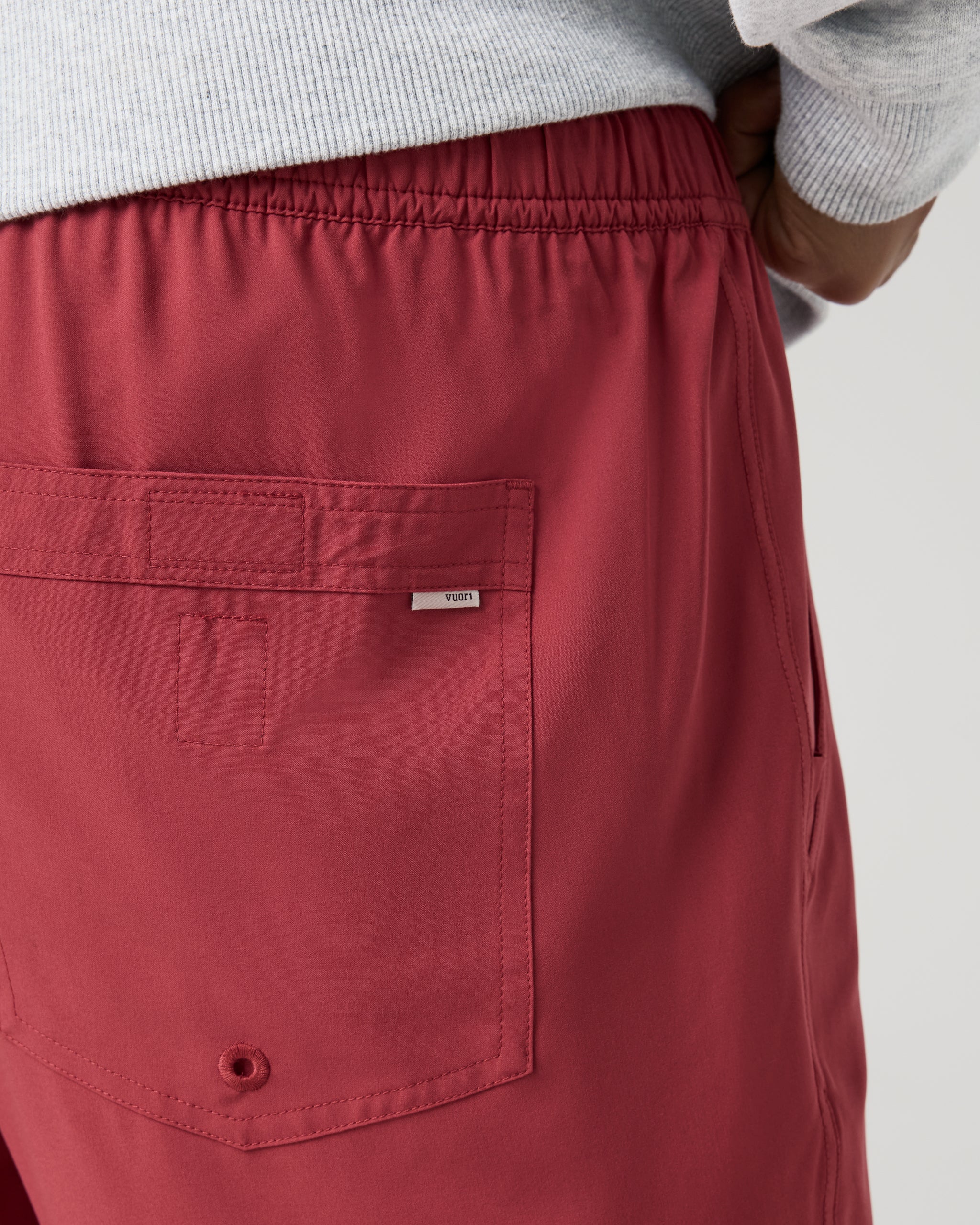 Vuori Kore Short 7.5" - Lined - Image 10