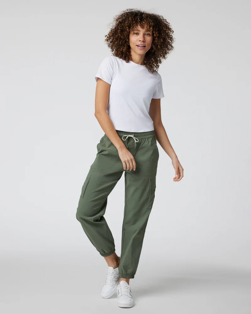 Vuori Pose Fitted Tee - Image 3