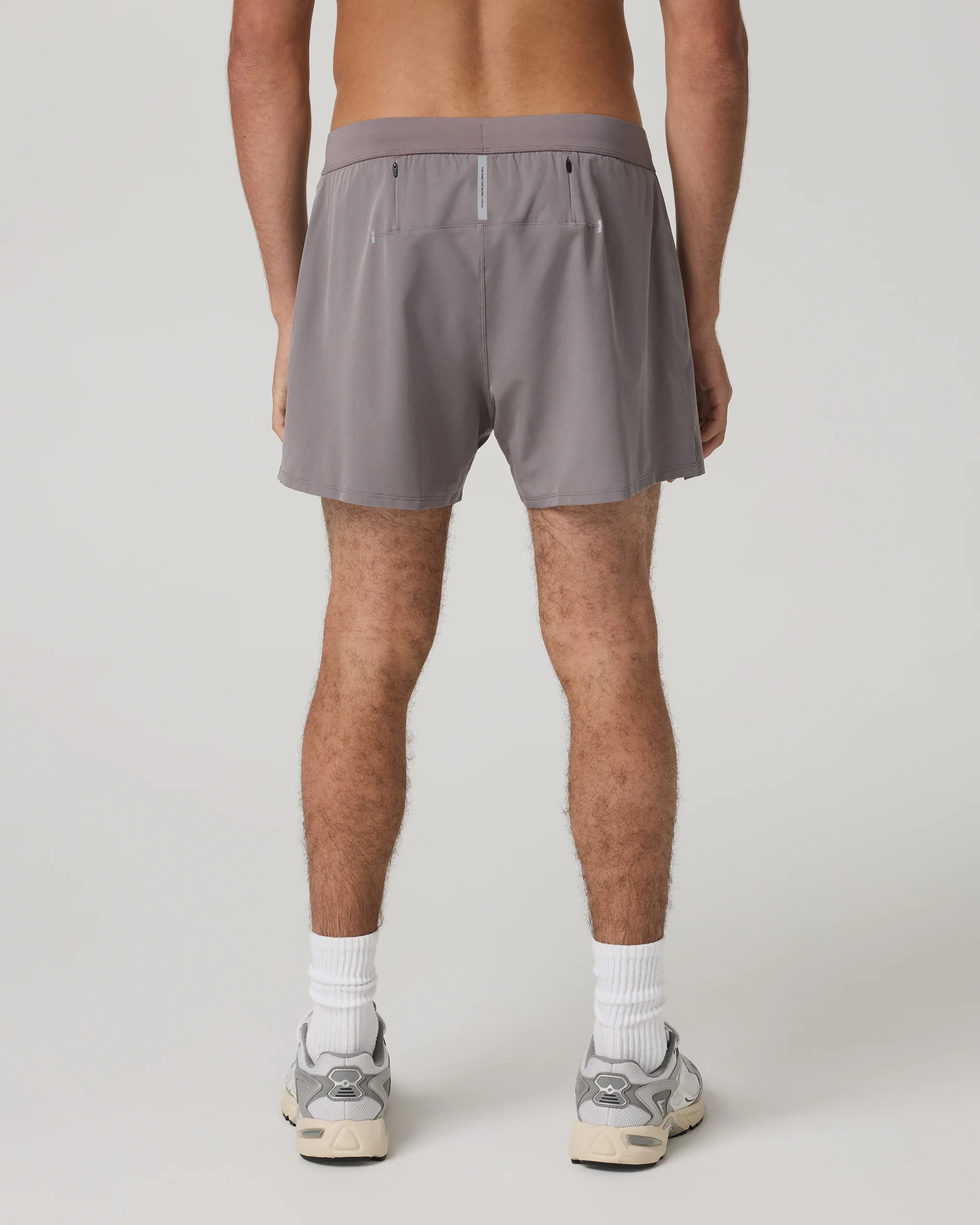 Vuori Qualify Short 5" - Lined - Image 3