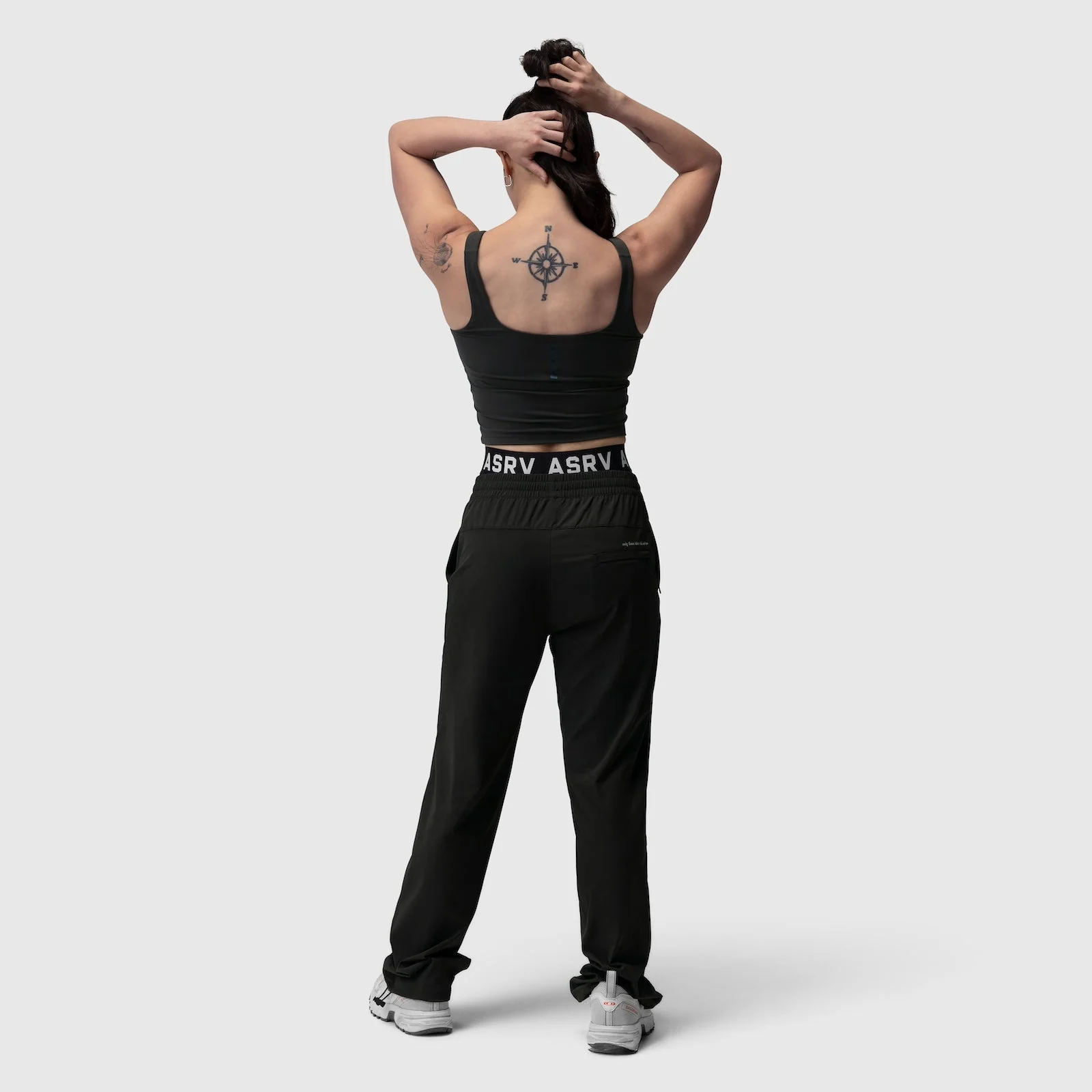 W022. LYCRA® 2-in-1 Tank Top - Black - Image 8