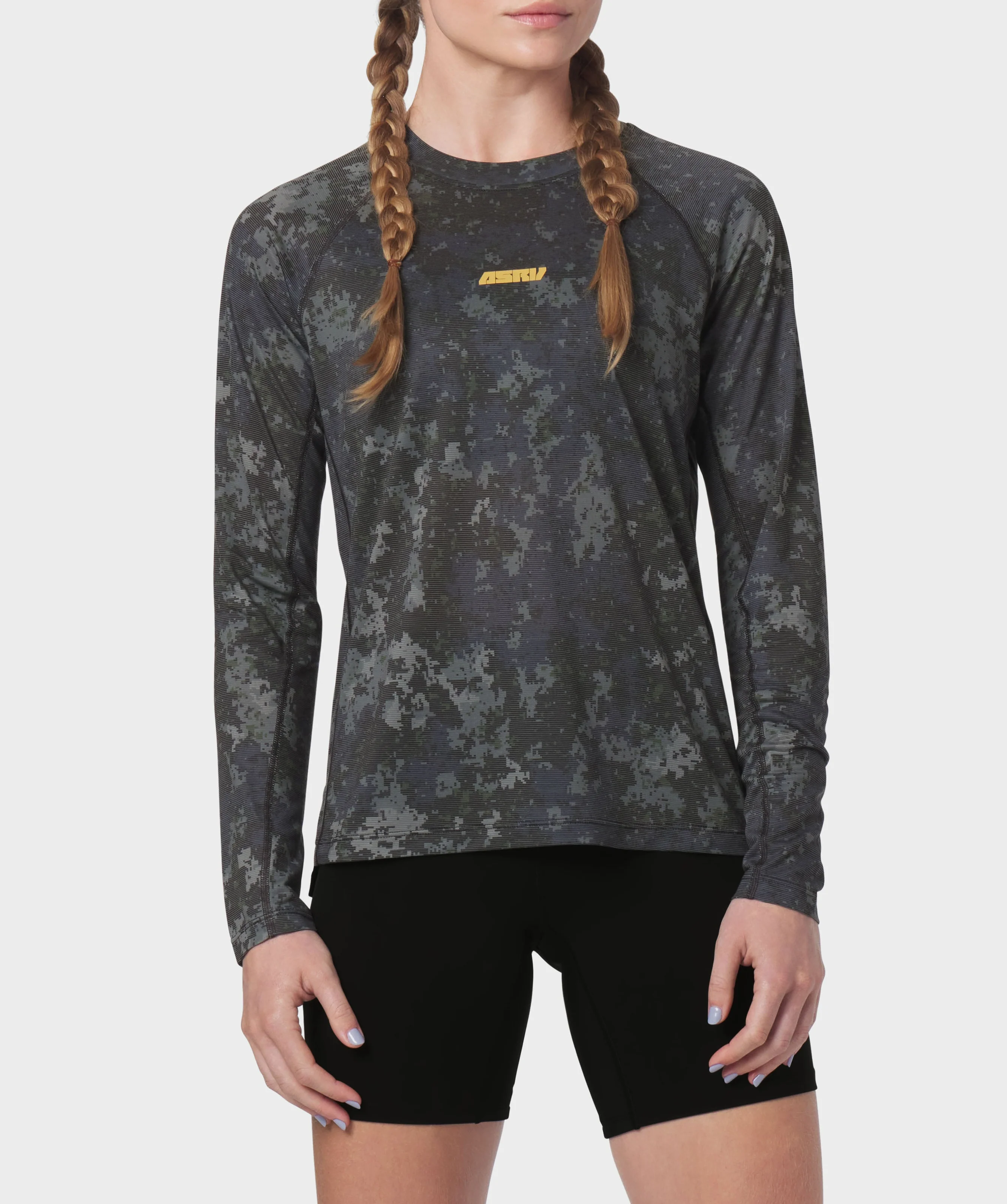 W052. Polartec® Delta Longsleeve - Pixel Camo - Image 3